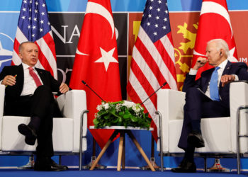 NATO: Σε εξέλιξη η συνάντηση Ερντογάν – Μπάιντεν