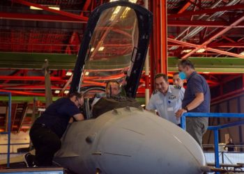 Α/ΓΕΑ: Επισκέφθηκε την ΕΑΒ και την 114ΠΜ και ενημερώθηκε για Rafale και F-16 Viper