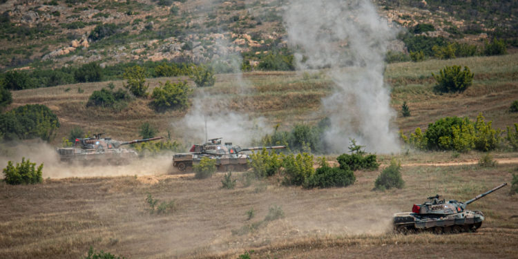 ΧΡΥΣΟΜΑΛΛΟ ΔΕΡΑΣ - 22