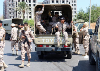 Λιβύη: Πόλεμος στους δρόμους της Τρίπολης ανάμεσα σε ένοπλες ομάδες – Αναφορές για νεκρούς