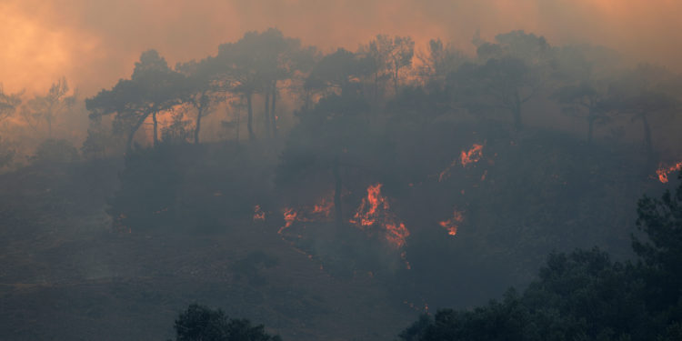 Λέσβος - αναζωπυρώσεις