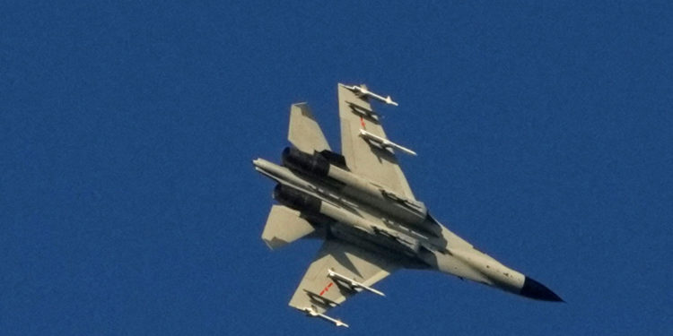 Πιλότος - Κίνα - ΗΠΑ - Αυστραλία