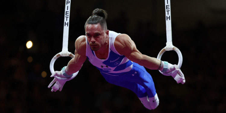 Πετρούνιας