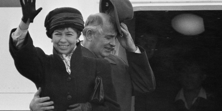 Γκορμπατσόφ