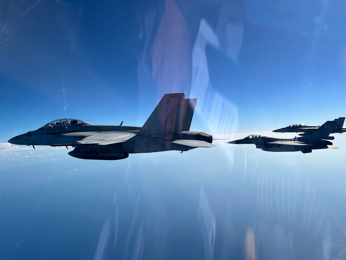 F-16