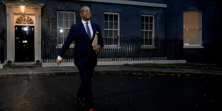 Τζέιμς Κλέβερλι