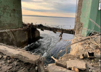 Κρίβι Ριχ: Οι Ρώσοι έπληξαν με πυραύλους cruise την γενέτειρα του Ζελένσκι – Χτύπημα «εκδίκησης» για την ουκρανική αντεπίθεση; [vid]