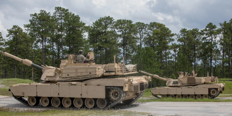 M1A2 Abrams: «Πράσινο φως» του Στέιτ Ντιπάρτμεντ για πώληση αρμάτων μάχης στο Κουβέιτ