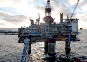 «Ο Πούτιν πάσχει από αυτοκρατορική τρέλα, είναι πιο απομονωμένος και απειλεί με πυρηνικά» λέει η Γερμανίδα ΥΠΕΞ