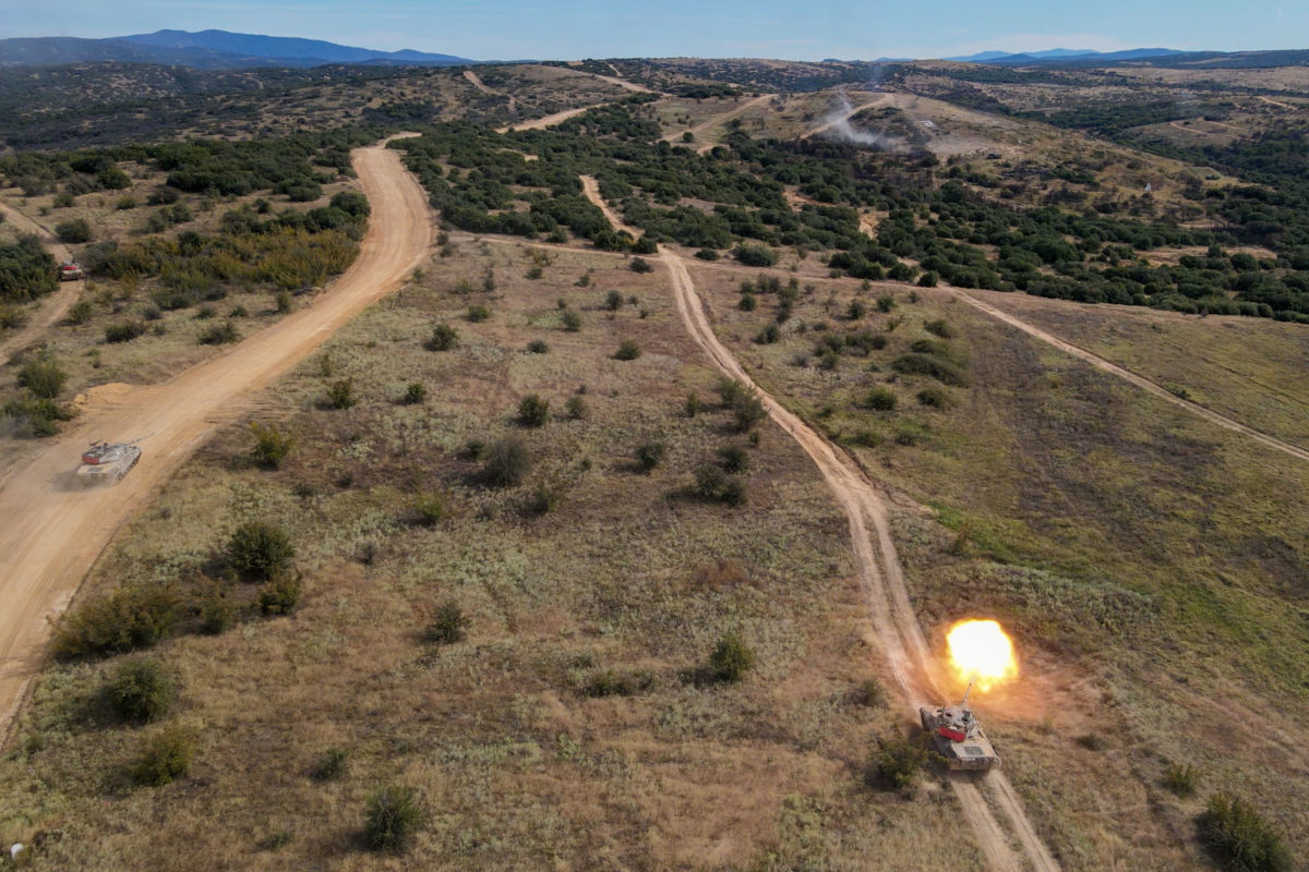 ΑΝΙΚΗΤΟΣ - 22