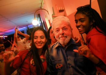 Βραζιλία: Νίκη «πάνω στο νήμα» για τον Λουΐς Ινάσιου Λούλα ντα Σίλβα