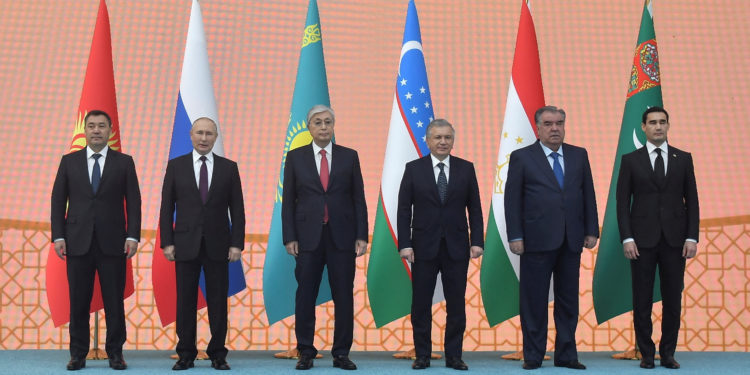 Πούτιν - Κεντρική Ασία