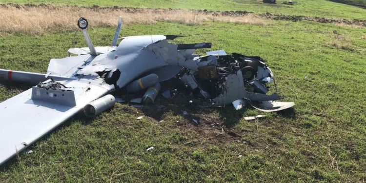 Ρωσία: «Άγνωστο» drone έπεσε σε αεροπορική βάση κοντά στα σύνορα με την Ουκρανία