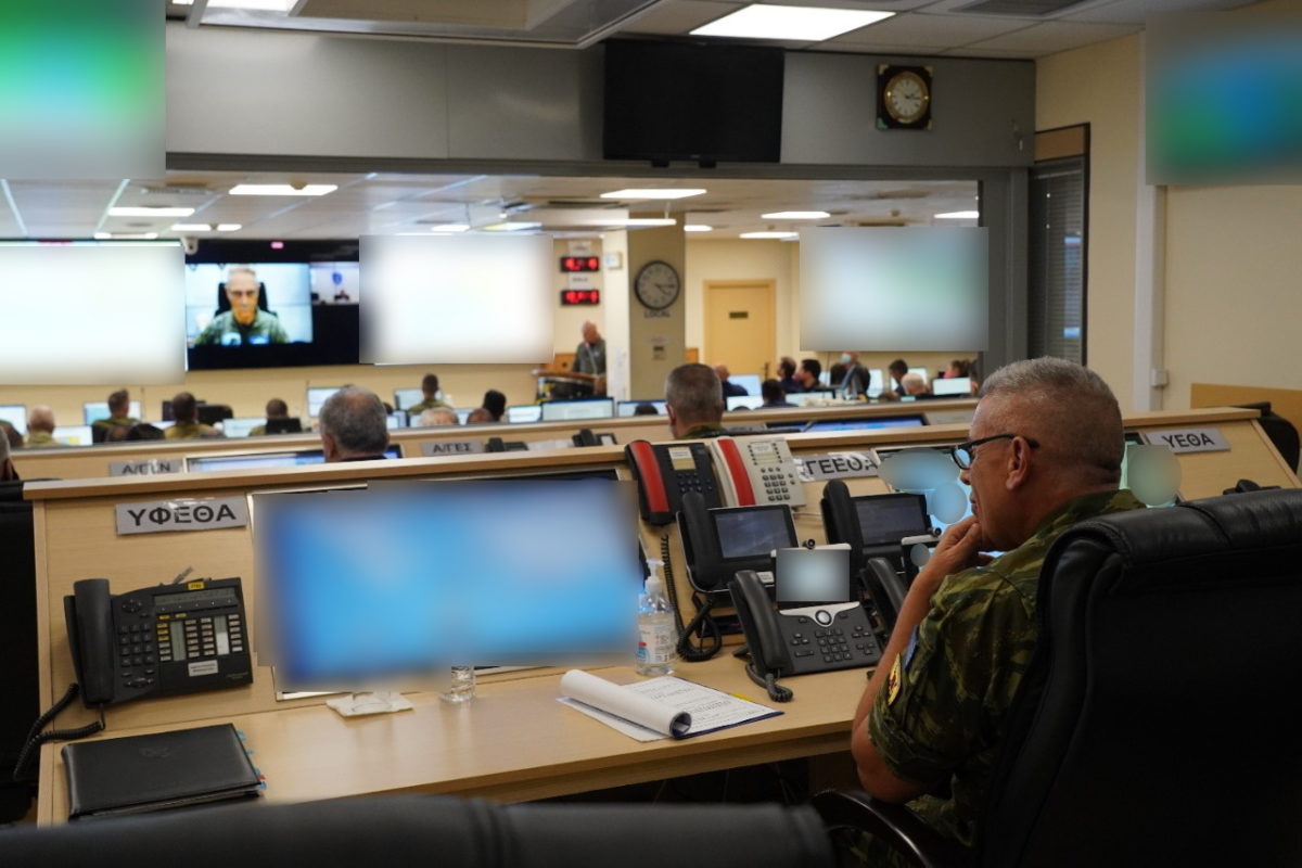 ΑΛΕΞΑΝΔΡΟΣ-22