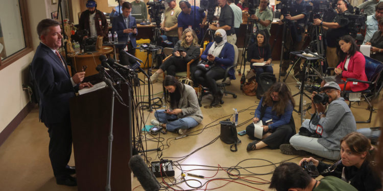 ΗΠΑ – Ενδιάμεσες εκλογές: Ένα βήμα πιό κοντά σε πλειοψηφία στην Γερουσία οι Δημοκρατικοί