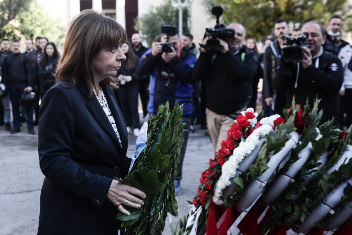 Πολυτεχνείο - Σακελλαροπούλου