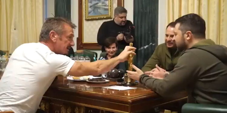 Σον Πεν - Ζελένσκι