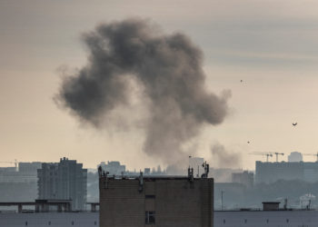 Ουκρανία: Δέκα εκρήξεις στο Κίεβο – Kαταστράφηκε κεντρικό ξενοδοχείο [pics,vid]