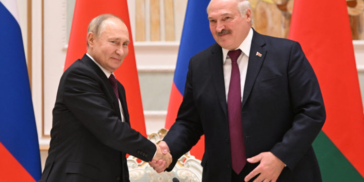 Πούτιν: «Δεν έχουμε σκοπό να απορροφήσουμε τη Λευκορωσία – Δεν έχει νόημα»