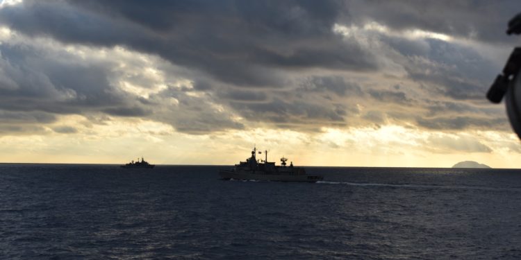 E.Σ.Πε.Ε. Νήσων