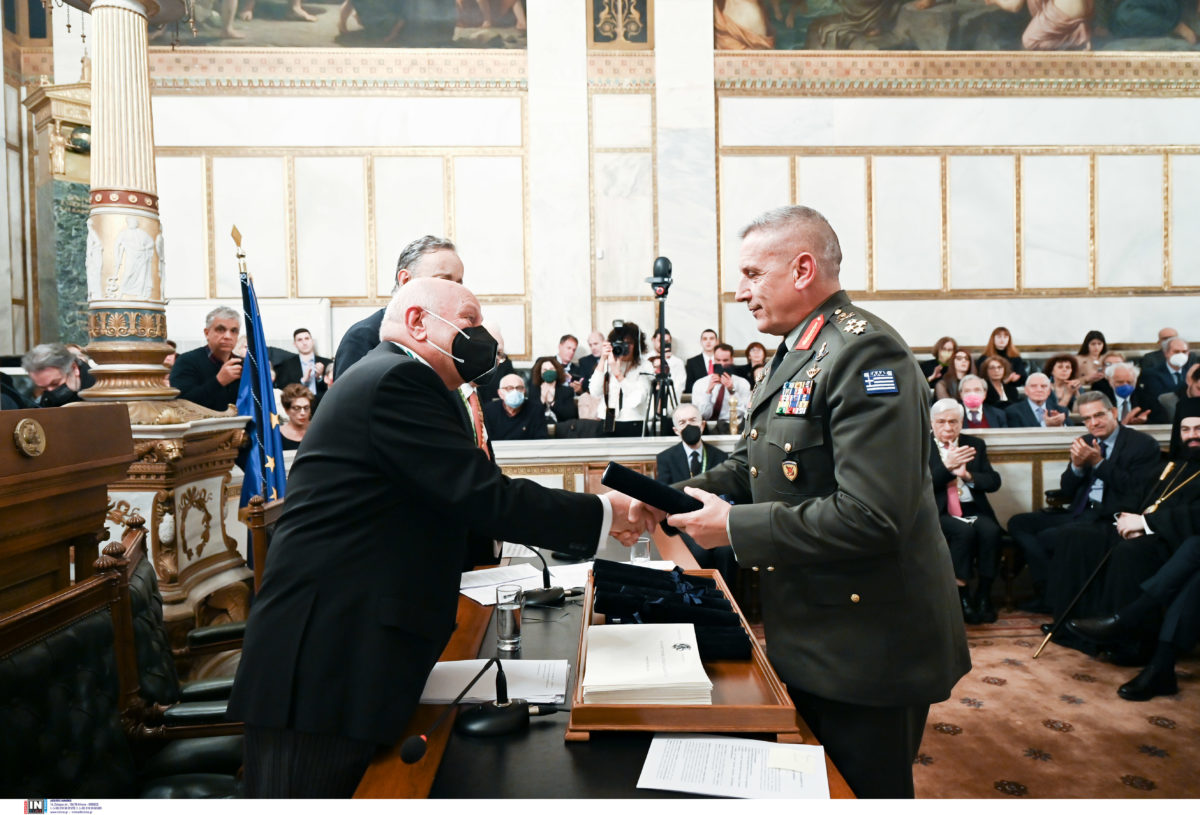 Ακαδημία Αθηνών - Στρατηγός Φλώρος