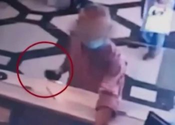 συνταγματάρχης