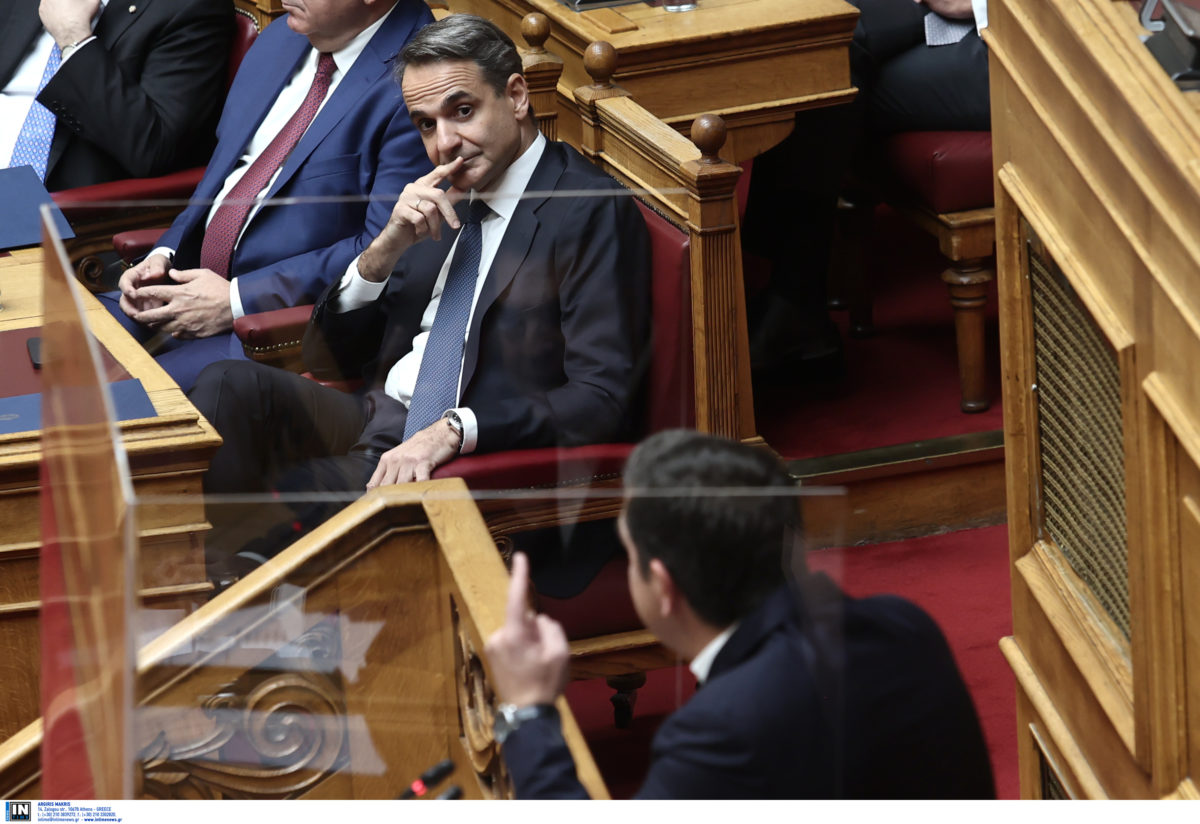 πρόταση μομφής