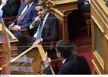 πρόταση μομφής