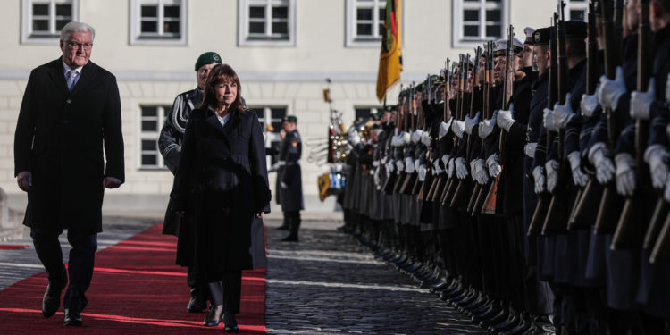 Σακελλαροπούλου