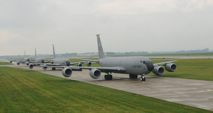 KC-135