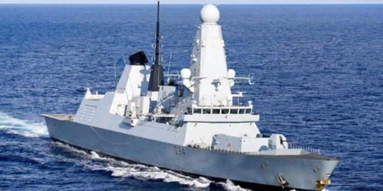 Diamond D34: Στο αντιτορπιλικό η υπογραφή της Διακήρυξης Αμυντικής Συνεργασίας Ελλάδας – Βρετανίας