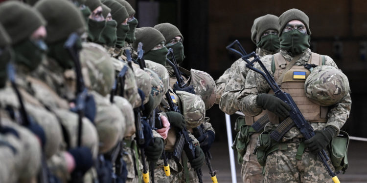 Μητσοτάκης: Συνάντηση με τον Γάλλο Υπουργό Άμυνας Λεκορνύ παρουσία του ΥΕΘΑ – Στο επίκεντρο οι Belharra [pics]