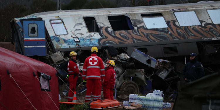 Τέμπη - σύγκρουση τρένων