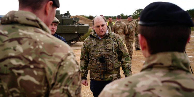 Βρετανός ΥΠΑΜ Μπεν Γουάλας