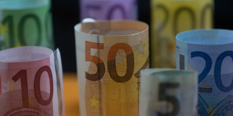 κατώτατος μισθός