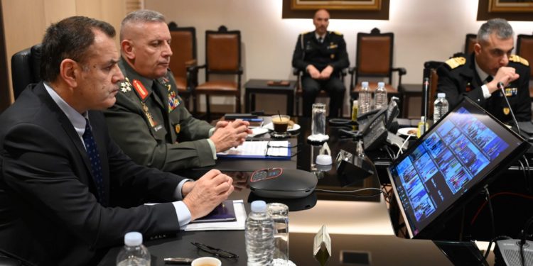 Παναγιωτόπουλος - Φλώρος