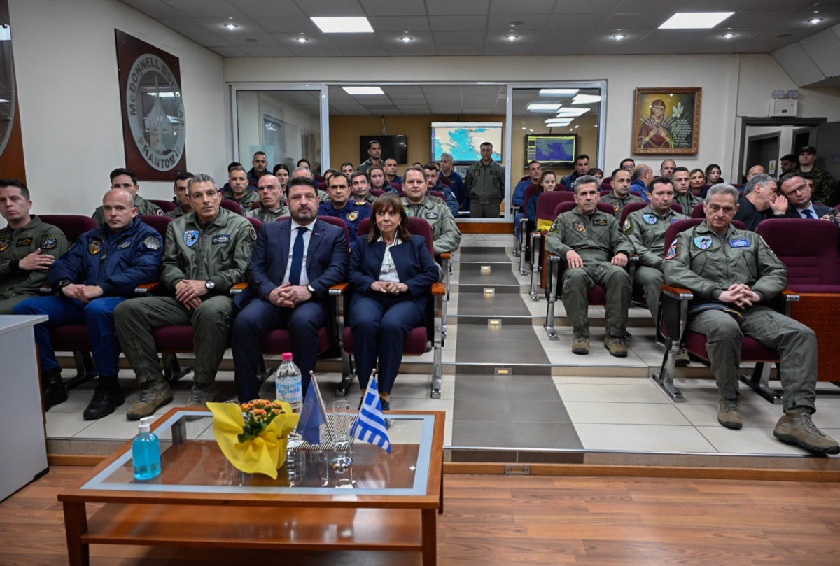 338 Μοίρα Διώξεως - Βομβαρδισμού