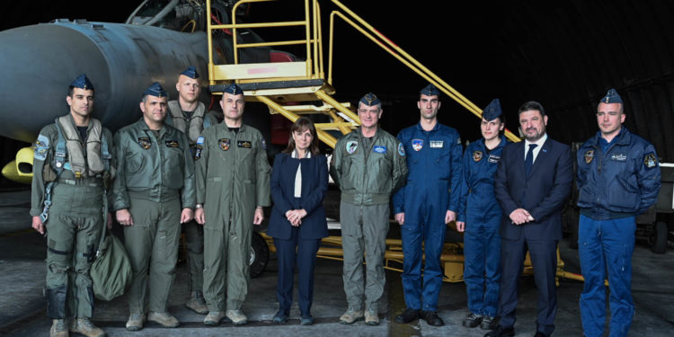 338 Μοίρα Διώξεως - Βομβαρδισμού