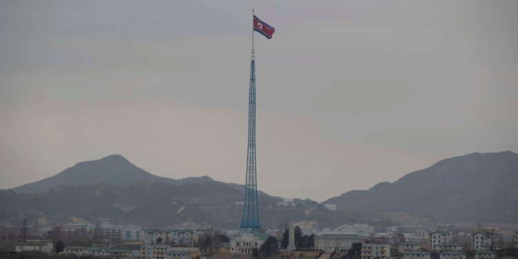 Βόρεια Κορέα - δορυφόρος