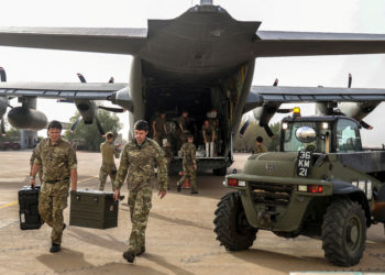 Σουδάν: Η Βρετανία απομάκρυνε εσπευσμένα σχεδόν 1.900 ανθρώπους