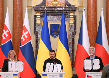 Τσεχία - Σλοβακία - Ουκρανία - ΝΑΤΟ - ΕΕ