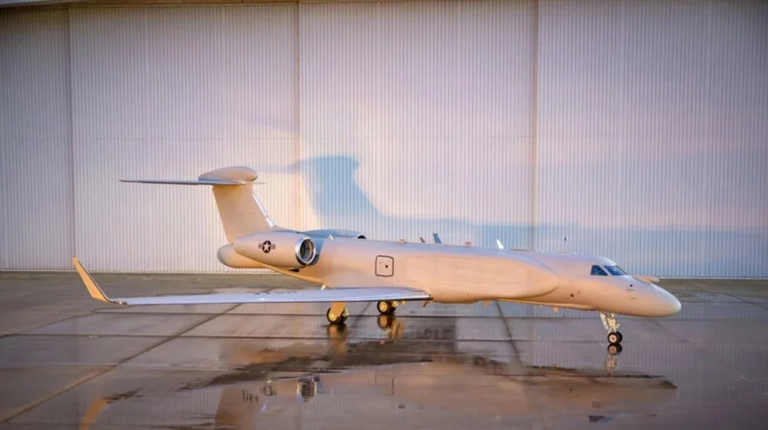 EC37B Compass Call Το νέο αεροσκάφος ηλεκτρονικού πολέμου της USAF [pics] OnAlert