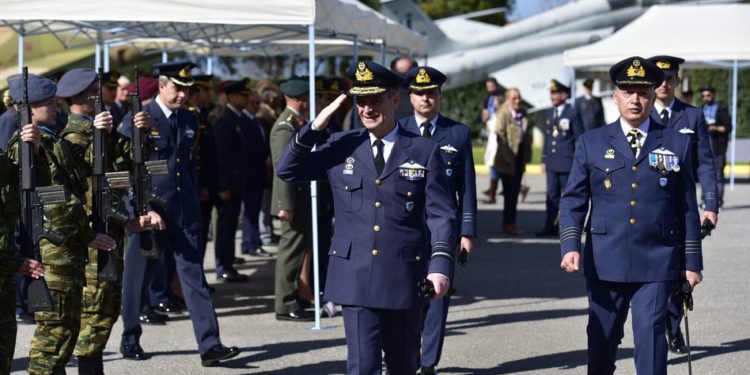 111 Πτέρυγα Μάχης