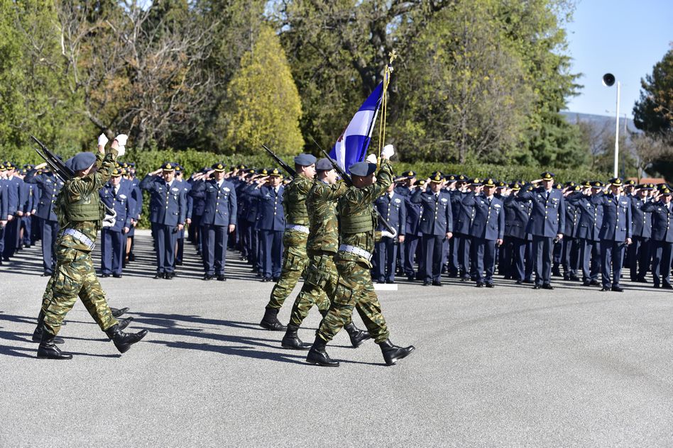 111 Πτέρυγα Μάχης