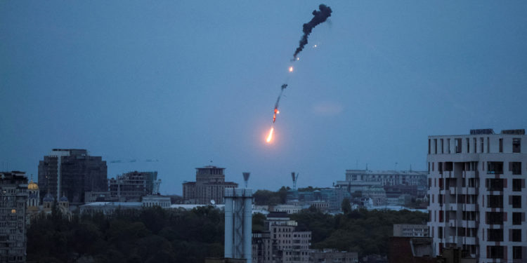 Λαβρόφ: Η επίθεση με drones στο Κρεμλίνο ήταν μια «εχθρική πράξη»