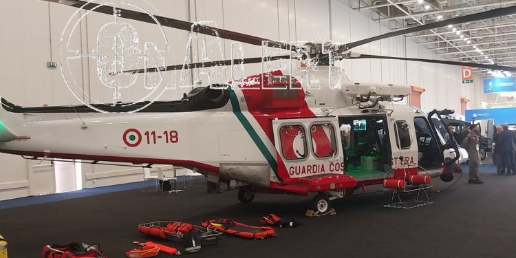 AW139