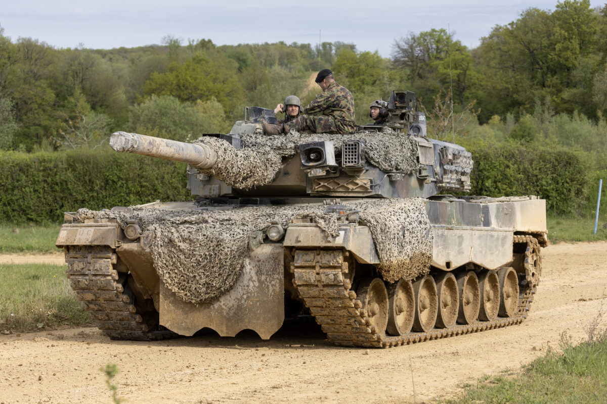 Leopard 2A8