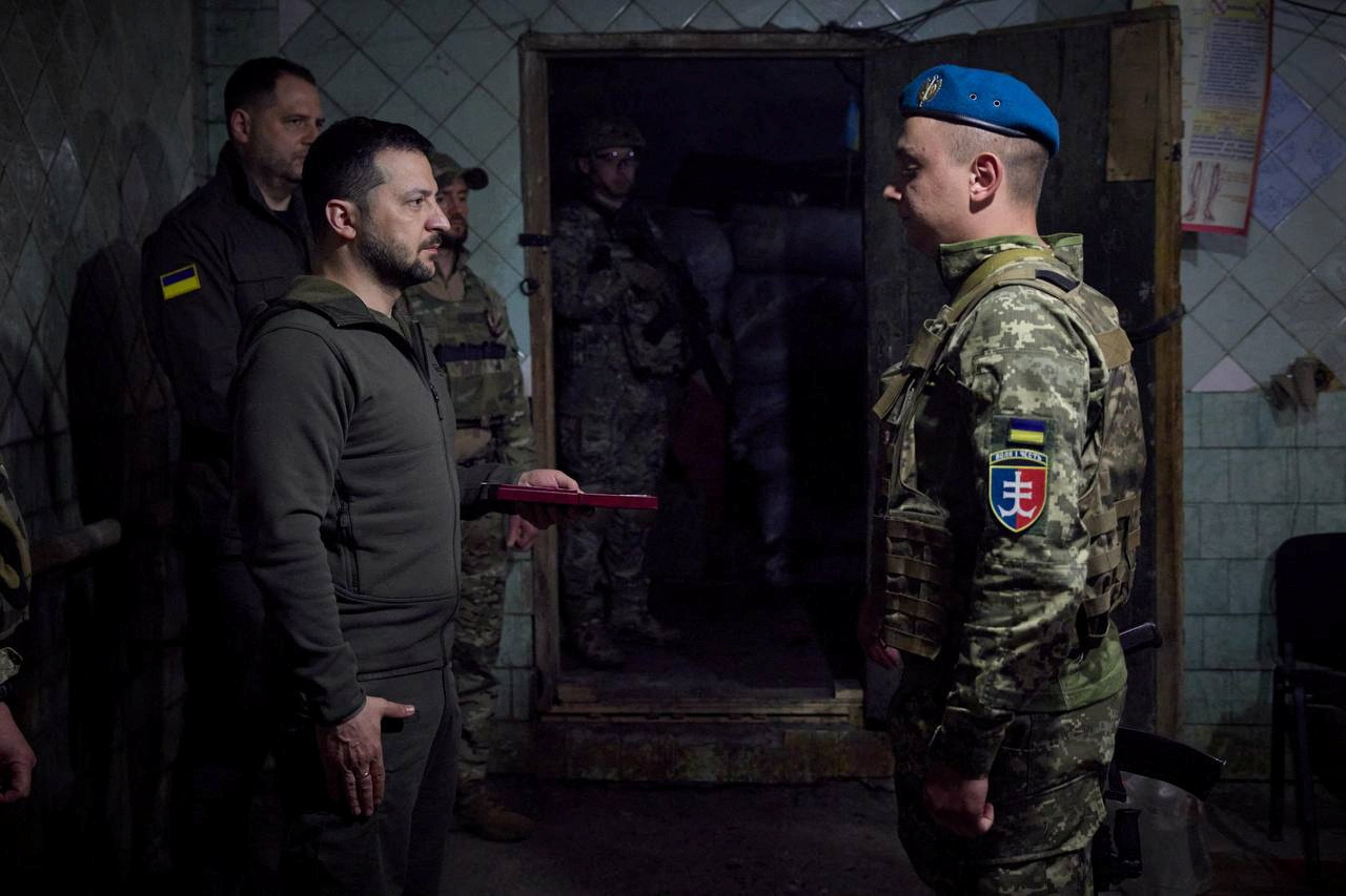 Ζελένσκι - μέτωπο