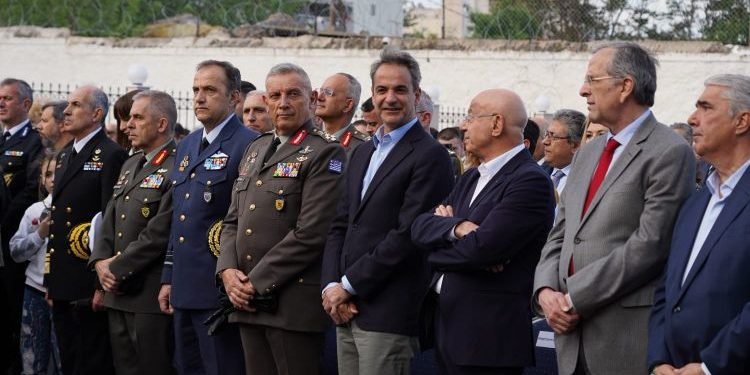 Παρουσία Κυριάκου Μητσοτάκη και Αρχηγού ΓΕΕΘΑ έγιναν τα εγκαίνια του Πολεμικού Μουσείου Χαλκίδας [pics]