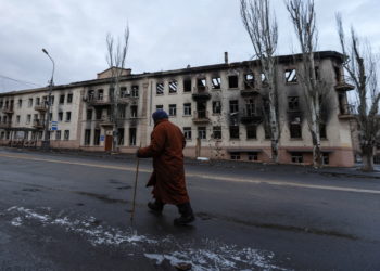 DW – Οδοιπορικό στη Μαριούπολη: Η ζωή υπό ρωσική κατοχή